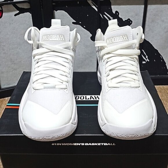 Moolah Women's Triple Double White House Basketball Shoes New Size 8.5 NWB WNBA - Picture 3 of 12
